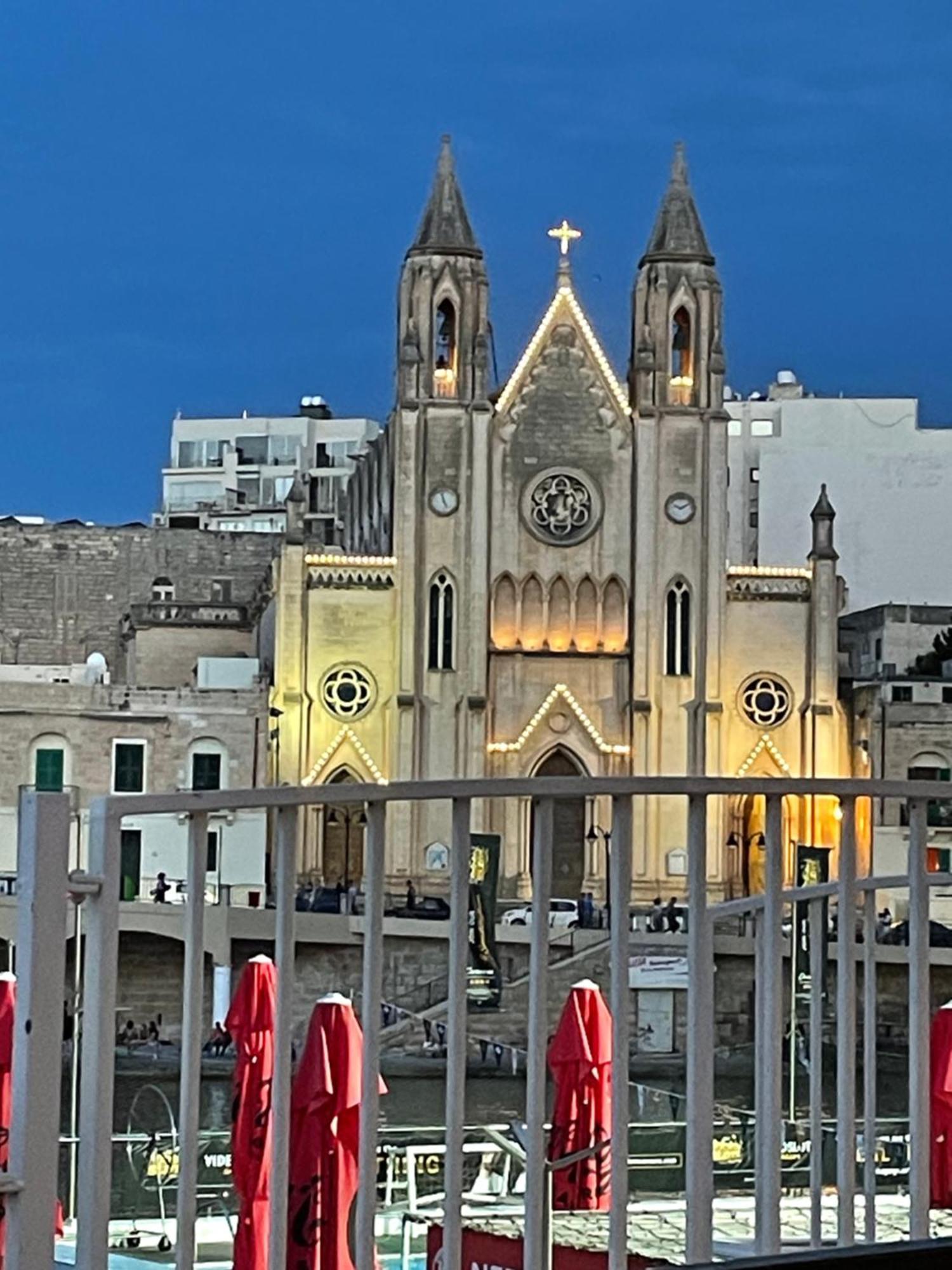 Simons Apartments Minutes Away From Balluta Bay And St Julians Sliema Exteriör bild