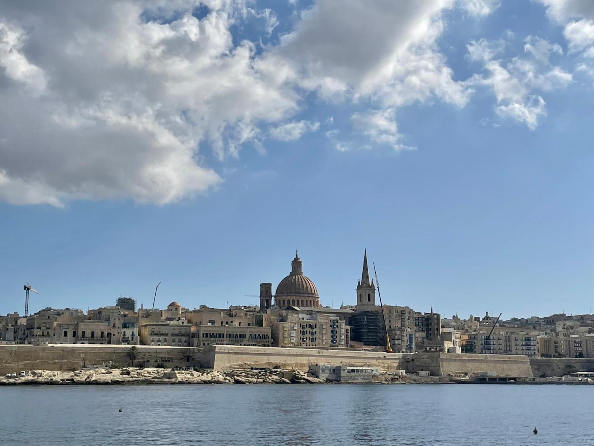 Simons Apartments Minutes Away From Balluta Bay And St Julians Sliema Exteriör bild