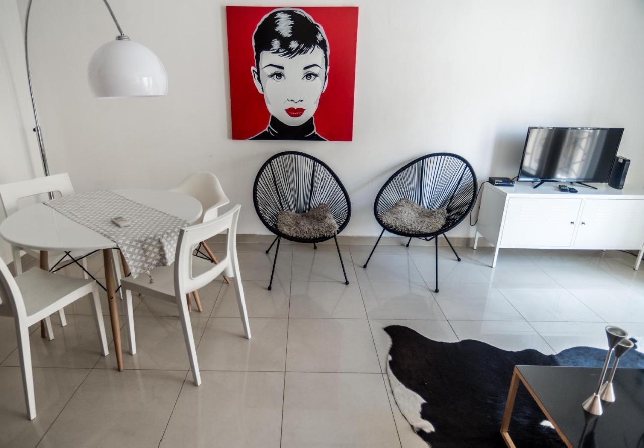 Simons Apartments Minutes Away From Balluta Bay And St Julians Sliema Exteriör bild